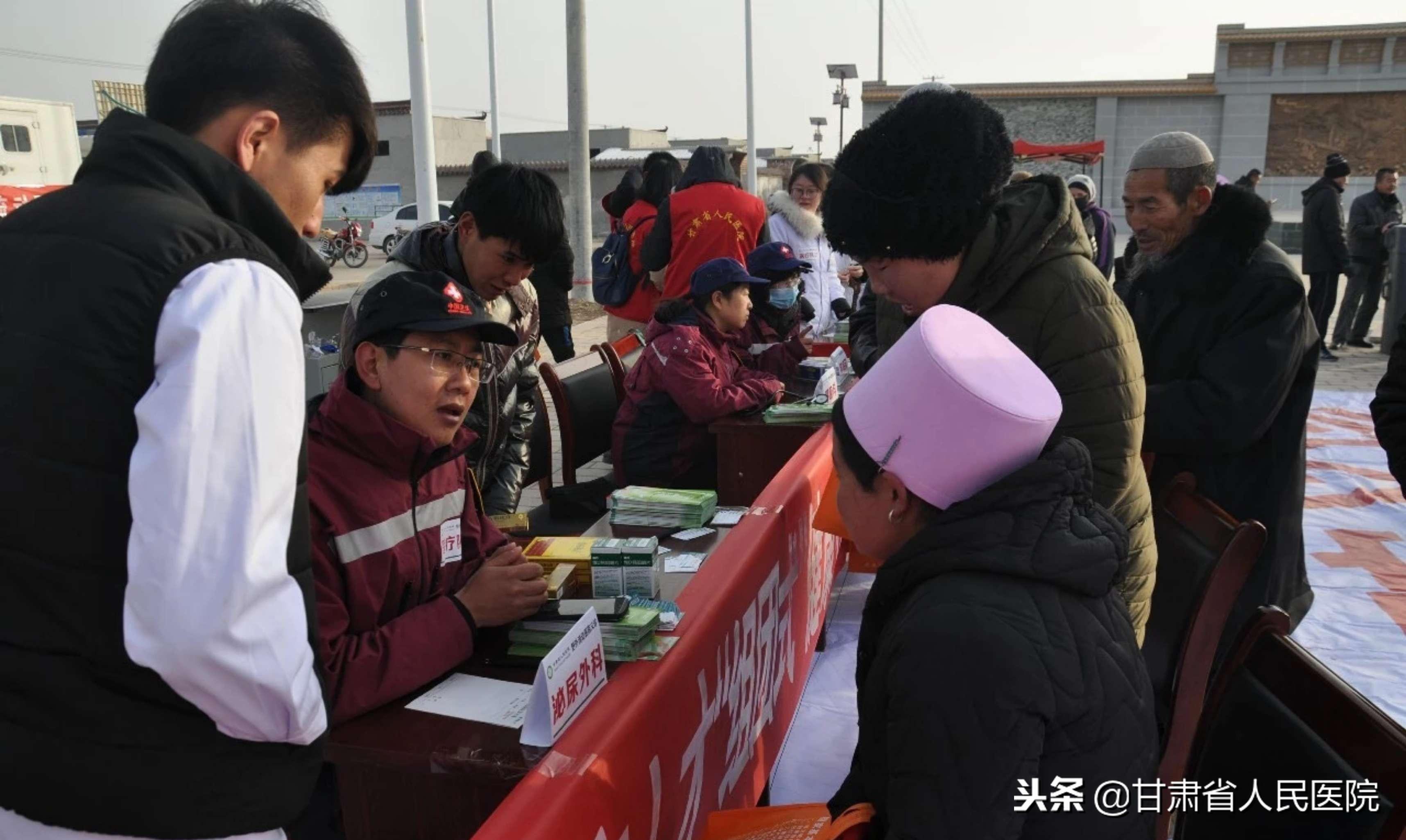 成都龍泉最新醫(yī)院招聘動態(tài)與人才需求解析